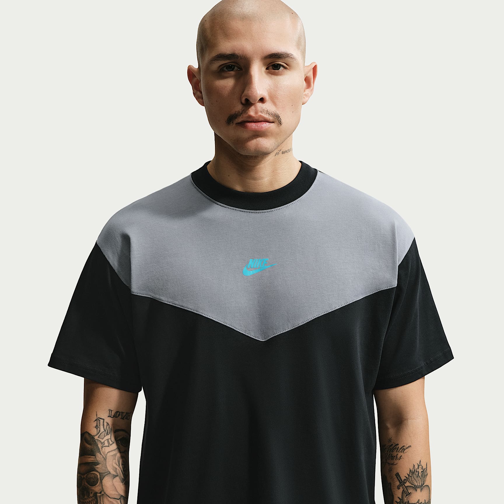 Nike Sportswear Men's T-Shirt. Nike NL
